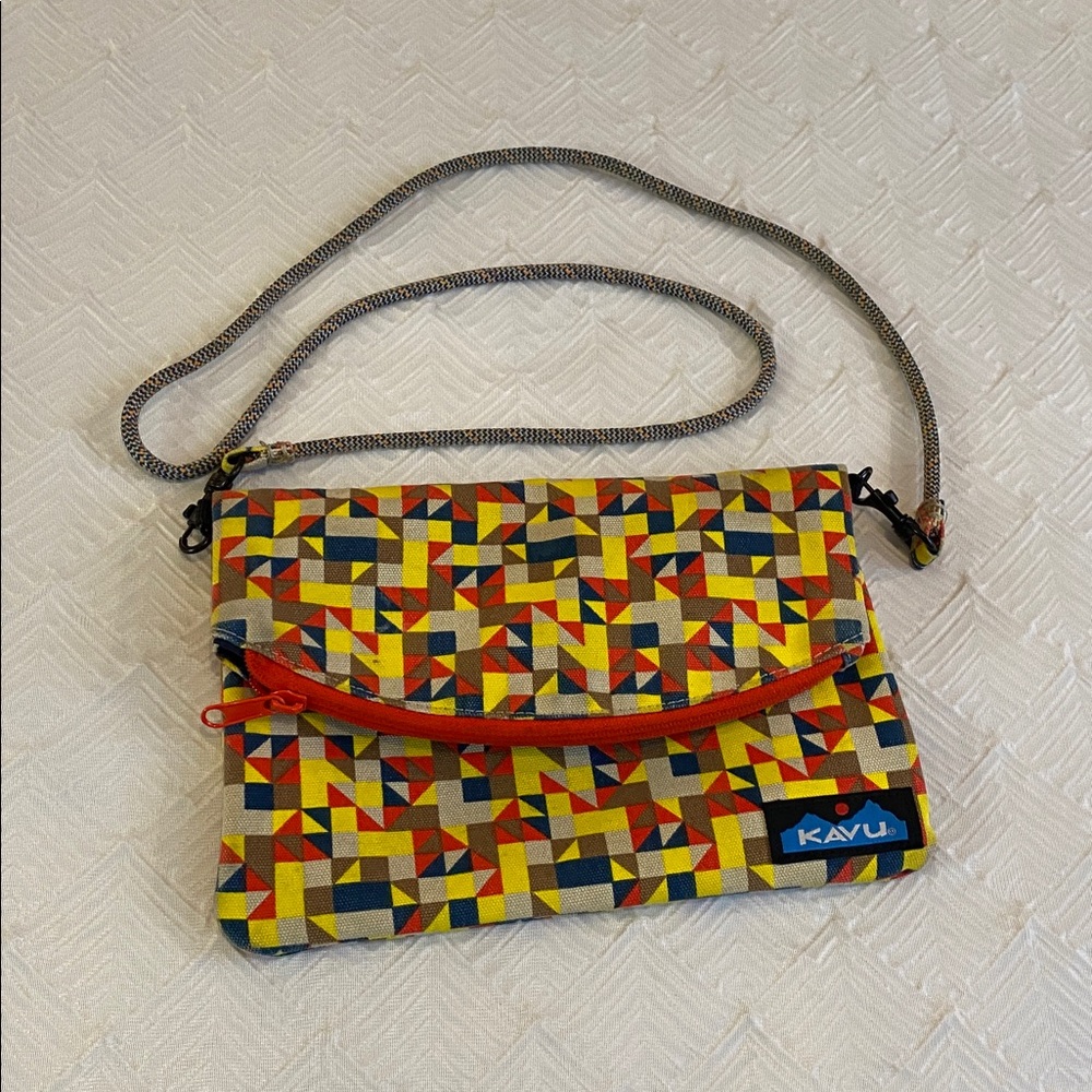 EUC Kavu Slingaling Crossbody Purse bright bold colors red yellow blue